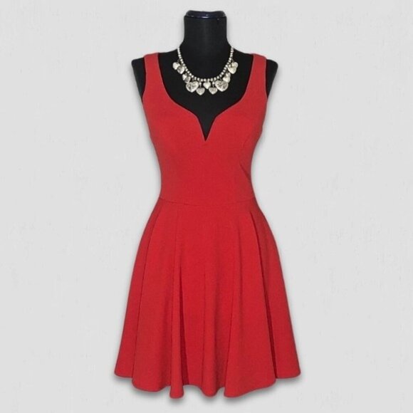 B Darlin Red Cocktail Mini Dress V Neck Size 3/4 - Picture 1 of 11